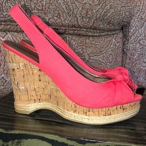 Moda Coral Heather Slingback Wedge